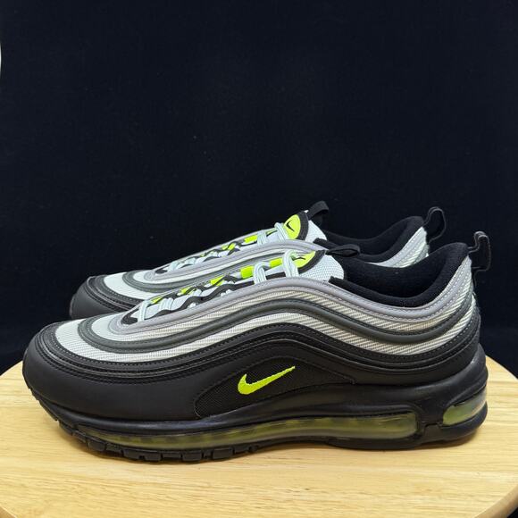 Nike Air Max 97 Icons Mens Size 9 Volt Platinum Black Green DX4235-001 main image 7